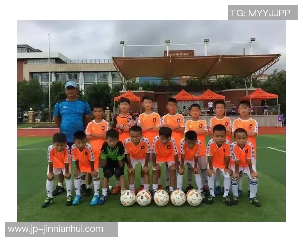 足球的魅力与梦想：一场关于激情与团结的征文活动方案